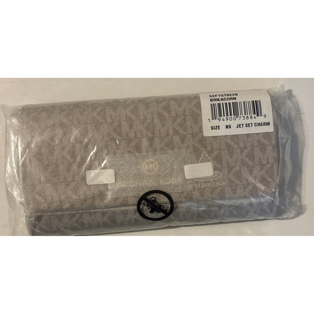 Michael Kors Jet Set Charm Vanilla/Acorn Large Trifold Wallet NWT 32F1GT9E3B - Picture 8 of 9